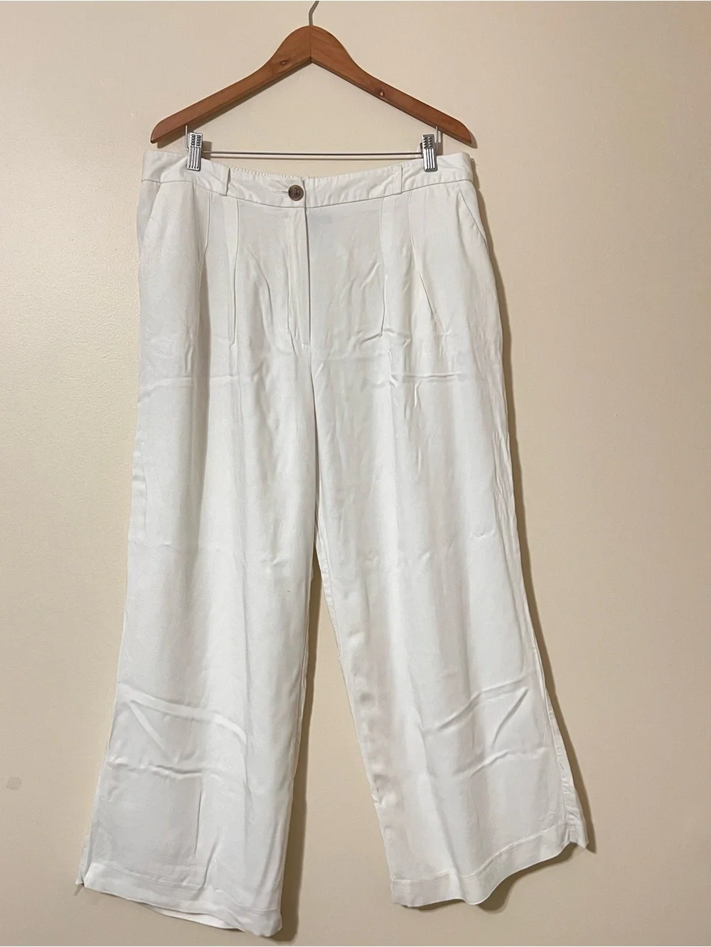 Worthington Off White Cream Wide-Leg Bermuda Women’s Pants Trousers NWOT